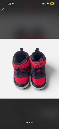 Toddler nike shoes size 5c