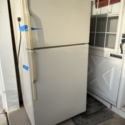 Refrigerator Freezer