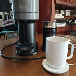 Nespresso Delonghi Vertuo Espresso machine & Ember mug