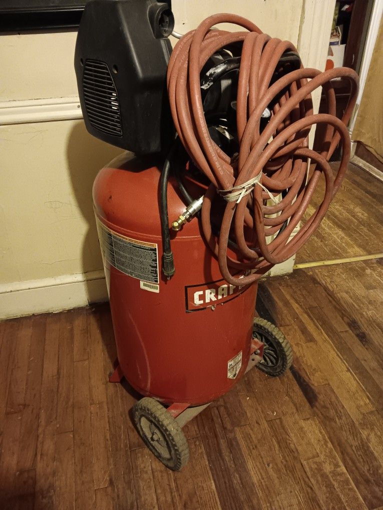 Craftsman 33Gal AIR COMPRESSOR
