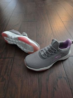 SKECHERS Women's sneakers