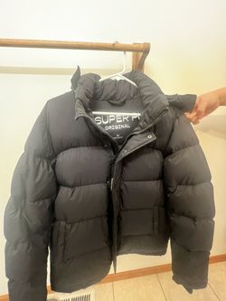 Aritzia The Super Puff 