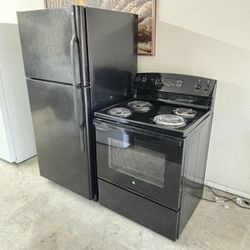 GE Refrigerator And Electric Stove Both Works Great 