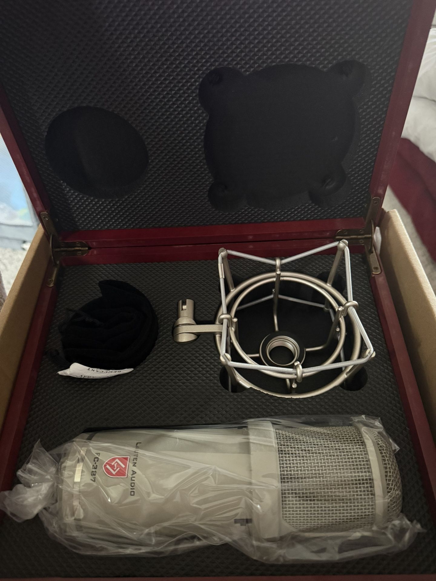 BRAND NEW LAUTEN AUDIO FC 387