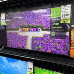 Samsung QLED 55 inch 4K Smart TV with HDR includes Store Warranty and Financing Available!
