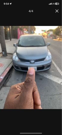 Nissan Versa Sedan Silver