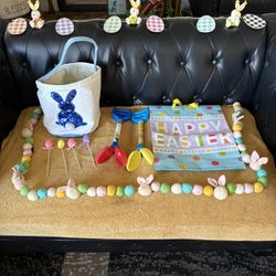 EASTER DECORATIONS EVERYTHING IN PICTURE. $25