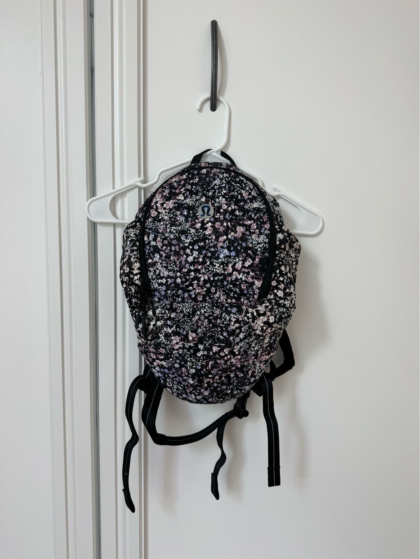 Lululemon hiking backpack