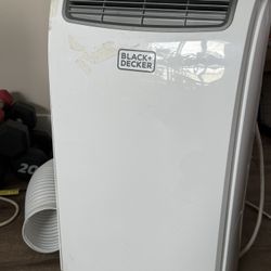 8,000 BTU BLACK+DECKER portable AC