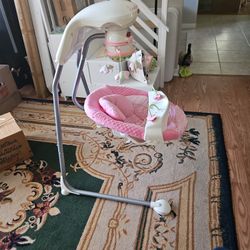 Fisher Price cradle swing butterfly print