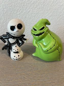 Night mare before Xmas salt and pepper shaker