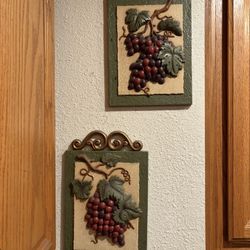 Wine Grapes Art