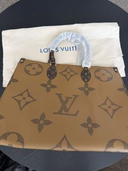 L V Tote Bag 