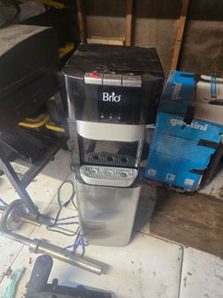 Brio water dispenser