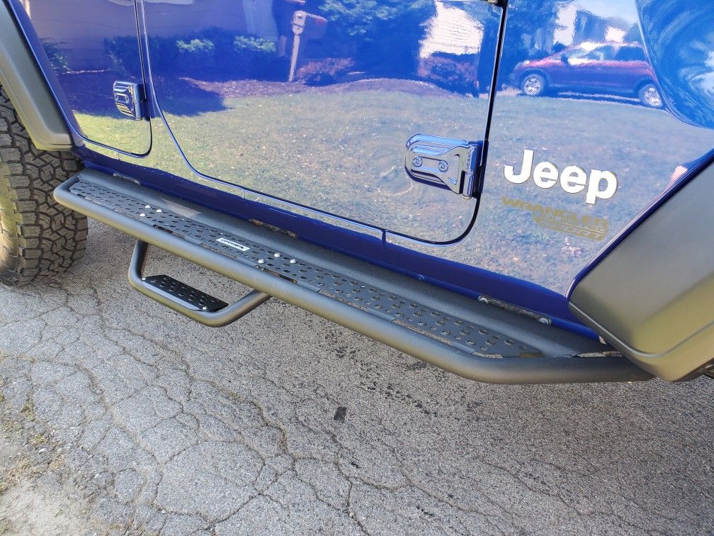 Wrangler JLU Running Boards