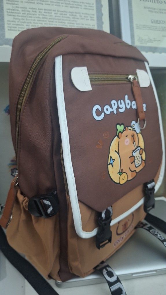 Mochila π Estudiantes