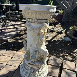 Fairy Column Pedestal
