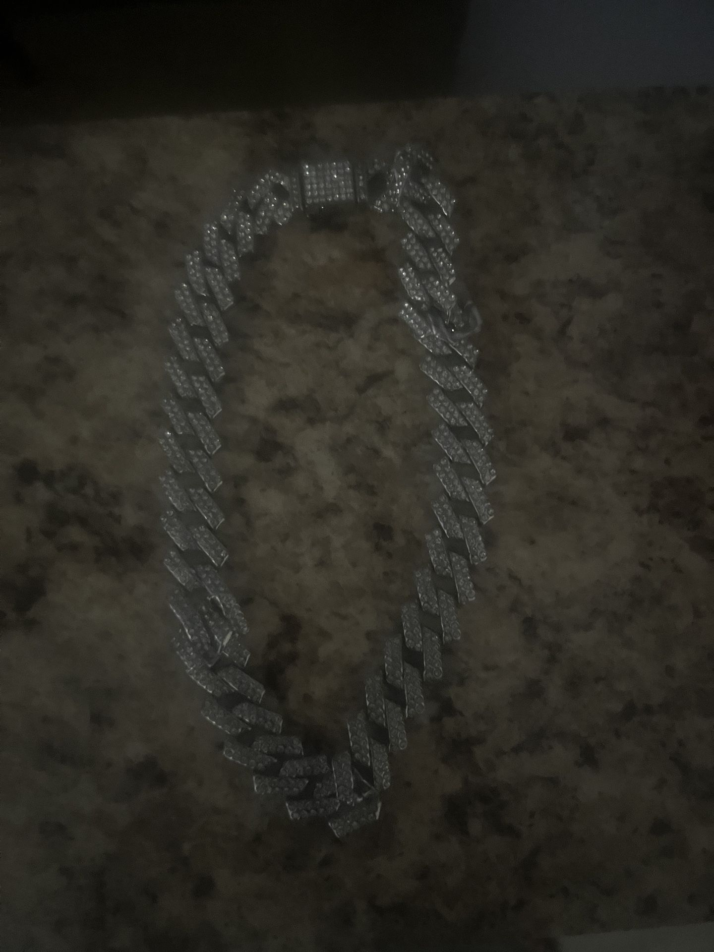 VVS Cartice Moissante Necklace