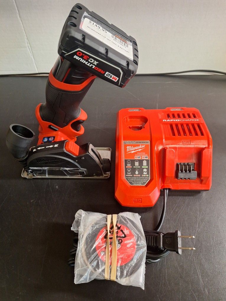 MILWAUKEE CUT OFF TOOL & BATTERY 
