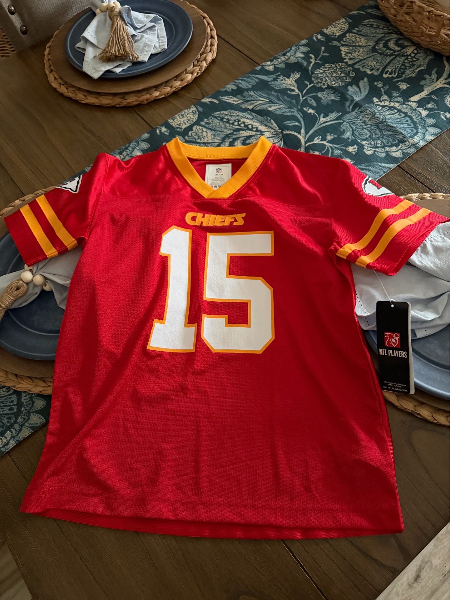 NFL Chiefs Mahomes jersey