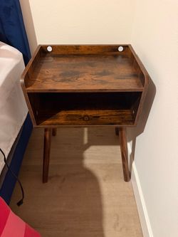 Set of 2 Mid-Century Modern Nightstands – Rustic Brown