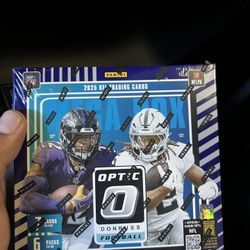Optic Football Mega Box 