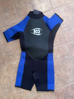 Children’s Wetsuit- Size 10