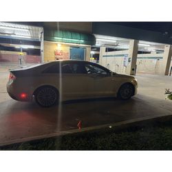 Lincoln MKZ $$10,000$$