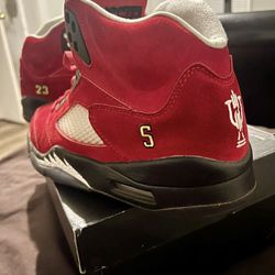 SIZE 11 | 🔥👟 Jordans Retro 5 en Rojo! 📦💥