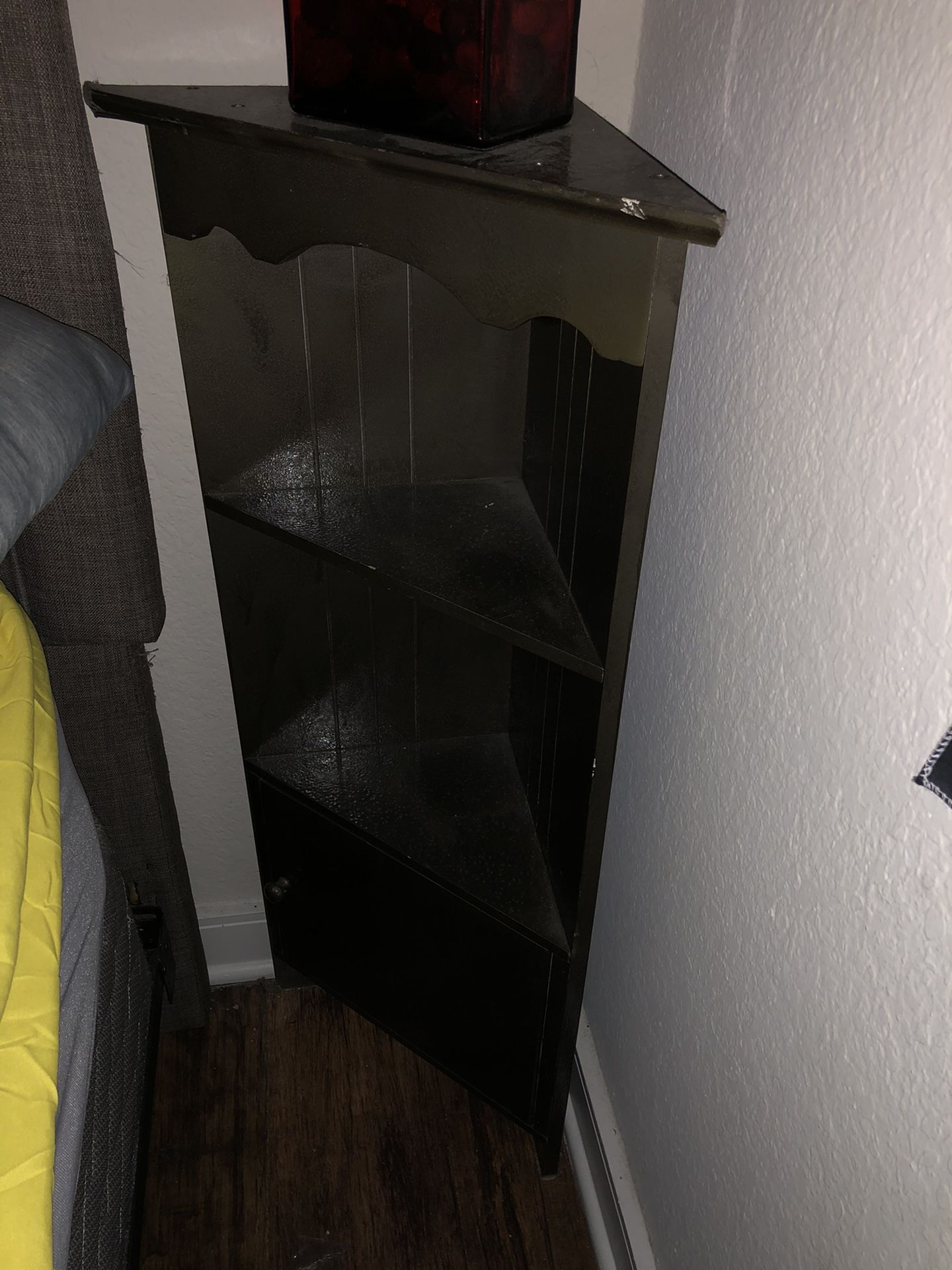 Small Corner Shelf Stand