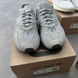 Yeezy Boost 700