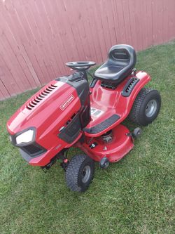 Craftsman t2200 Riding Lawnmower