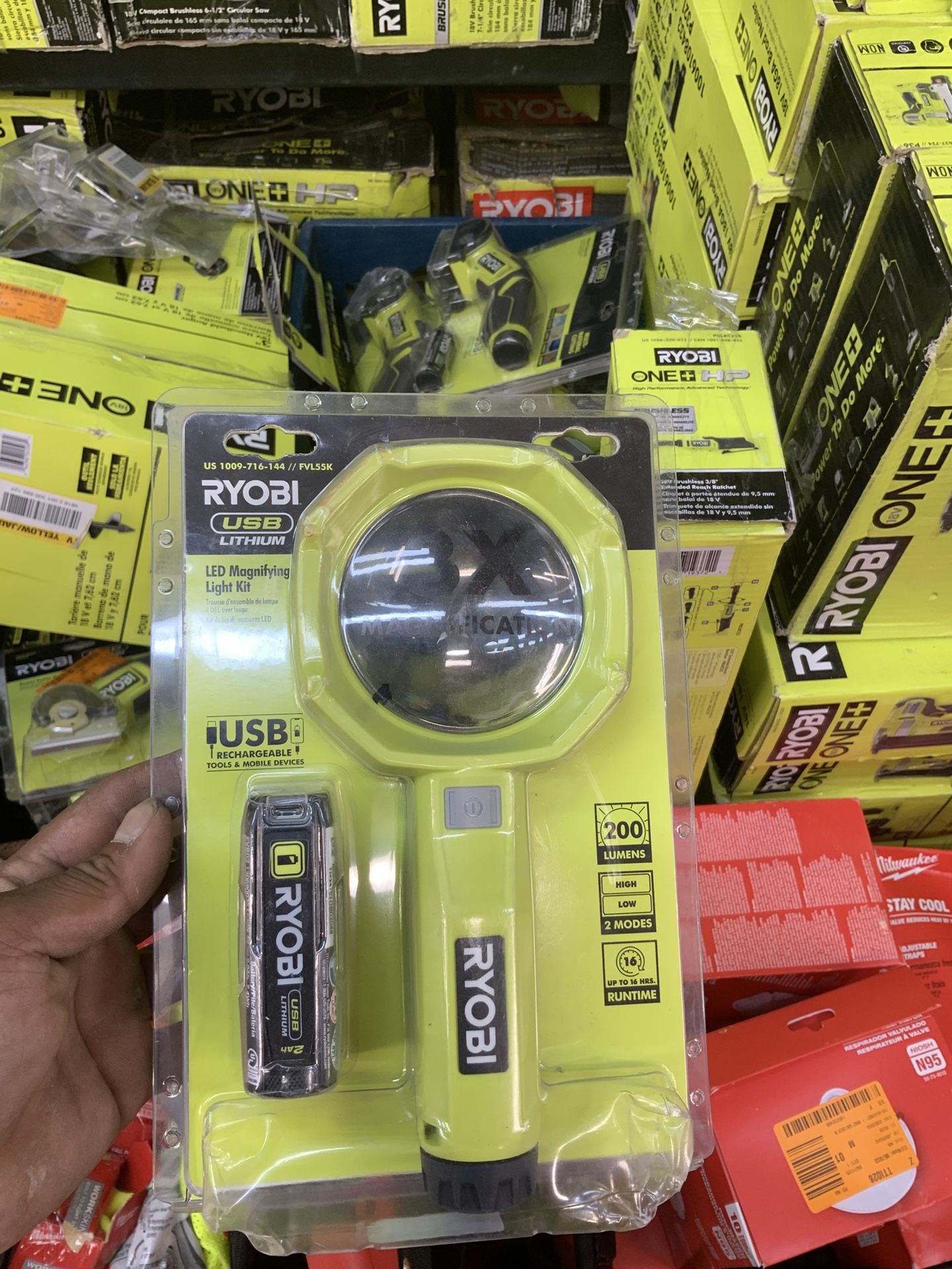 Ryobi 4v Led Magnifying Light Kit