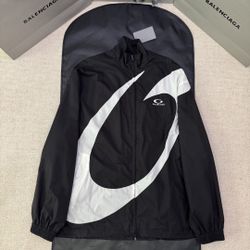 Balenciaga Men’s Black Jacket 2025 New 