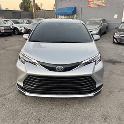 2022 Toyota Sienna
