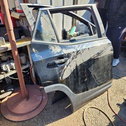 2019 GMC Terrain Right Rear Door