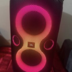 JBL 110