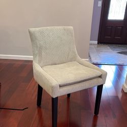 Brand New Set of 6 Dining Chairs – Below Market Price!
