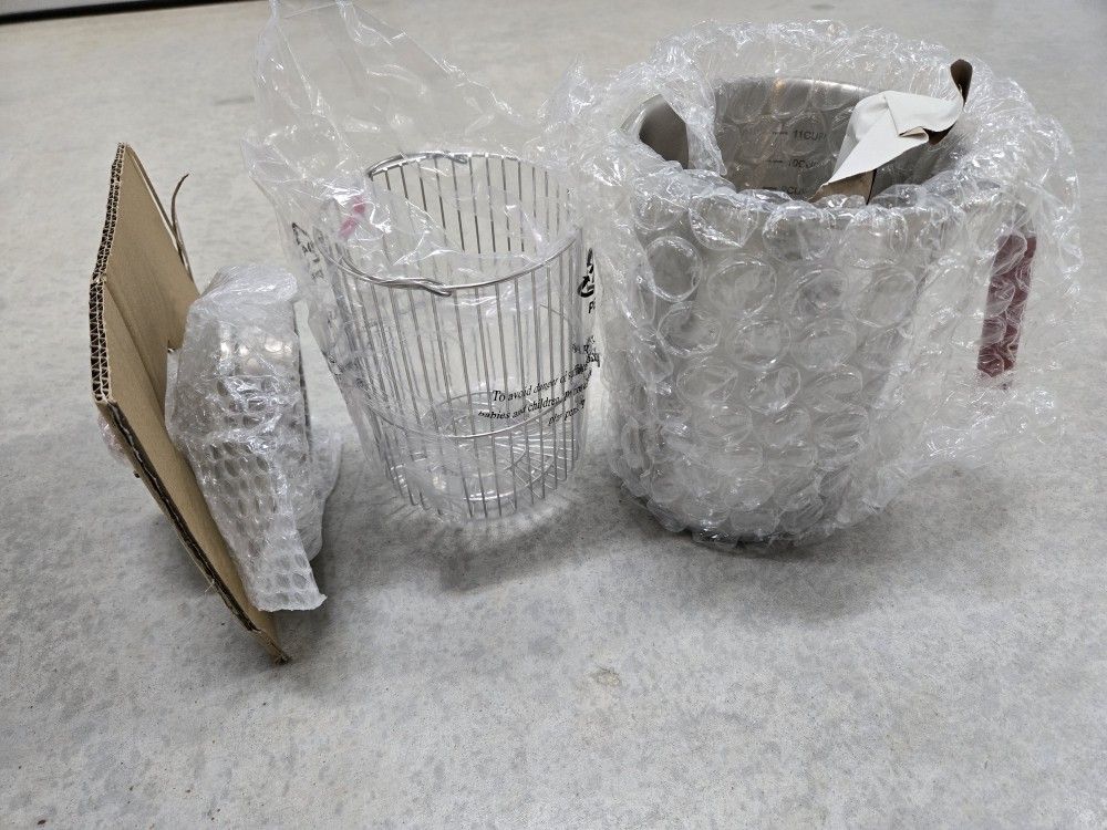 4th Burner Pot Lid Strainer & Basket Asking $30