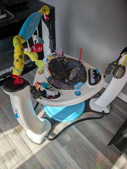 Baby bouncer