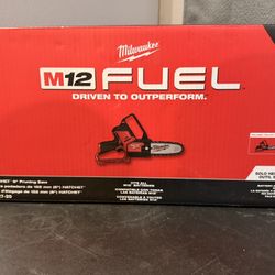 New Milwaukee M12 Fuel 6in Hatchet Pruning Saw 