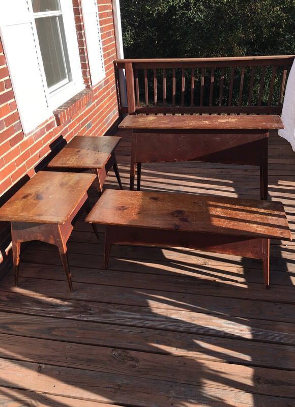 Keystone Collections table set by Keystone Country Furniture, John Smith