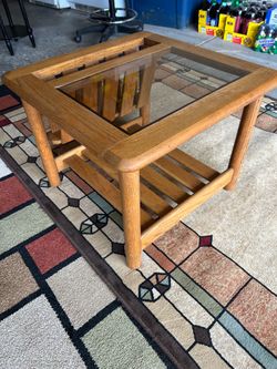 Vintage 1970's MCM Mersman Oak & Glass End Table with Magazine Slot