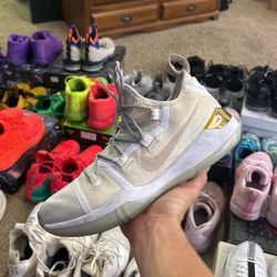 Kobe A.D. 2018 “Gold iD” Size 11