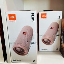 JBL Flip5 Brand New - Westminster Store