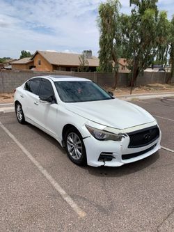 2014 Infiniti Q50