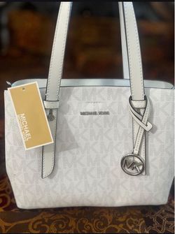 MK purse