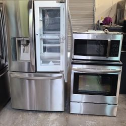 Refrigerator Lg With Fast Door,  Stove Electric And Microwave In Stainless Steel Combo Delevery 