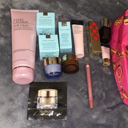 Estēe Lauder Sample Set With Bag