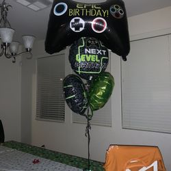 Blown Up GAMING balloon Set. 